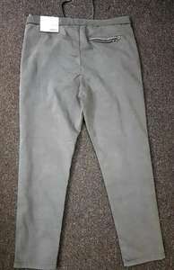 Lot de Stock Bangladesh : Pantalons Formels Décontractés pour Hommes, 100% Coton, Taille Mi-Haute avec Cordon de Serrage, Étiquettes de Marque Authentiques, Vêtements Restants - Product Image 4