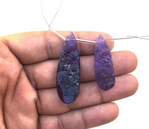 พลอยอเมทิสต์ธรรมชาติสีฟ้า2ชิ้นรูปทรงลูกแพร์ไม่ผ่านการเจียระไนด้วยมือหยาบสำหรับทำจี้อัญมณีหลวม - Product Image 2