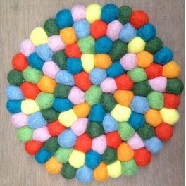 Estera de bolas de fieltro - Product Image 6