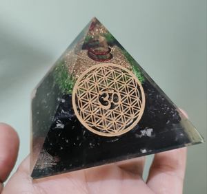 Wholesale Best Quality Black Tourmaline Orgone Energy Crystal <b>Pyramid</b> <b>Orgonite</b> <b>Pyramid</b> Made From Gemstone Sale - Product Image 1