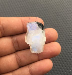 Hermosa 1 pieza de piedra lunar arcoíris Natural en bruto sin tratar espécimen de piedras preciosas decoración del hogar al por mayor - Product Image 1