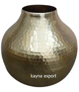Fancy Pot Design Hammered Brass Platted Metal Planter <b>For</b> Garden Home And Wedding Party Event Floor Decoration - Product Image 1