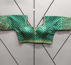 Lehenga-Blusa de seda para mujer, blusa de tejido indio pesado, bordada con Secuencia de trabajo, 2023 - Product Image 2