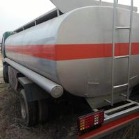 Camion-citerne de réservoir de carburant de capacité de transporteur d'huile diesel de 20000 litres chinois 6000 gallons à vendre