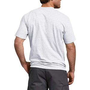 Camiseta de Algodón Roja de Manga Corta para Hombre con Bolsillo, Corte Regular, Cuello Redondo, Tejido Jersey, Color Sólido - Product Image 3