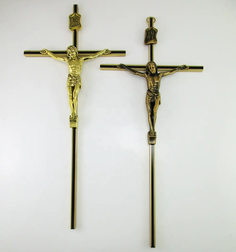 9.5 pollici Oro o Antiqute Placcatura In Rame Parete Croce di San Benedetto Crocifisso