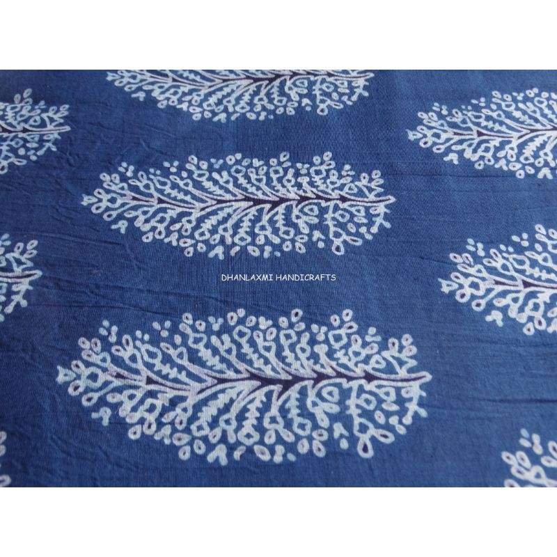 สีน้ำเงิน