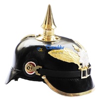 Casque de combat Pickelhaube allemand médiéval en cuir, fait main, laiton poli, avec emblème d'aigle, impérial prussien, personnalisé, Art Militaire