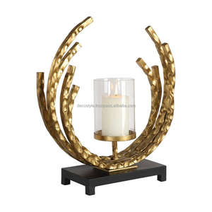 Portavelas hurricane de aluminio fundido - Product Image 1