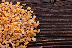 100% Purity GMP Certified Myrrh Essential Oil Steam Distilled Raw Material <b>Resin</b> Skin Revitalizer for Soap Making - Product Image 6