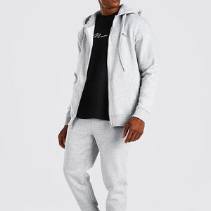 Conjunto de chándal de diseño de gimnasio transpirable para hombre, ropa de correr informal de verano personalizada - Product Image 1