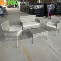 Ensemble de canapé en rotin synthétique BeNK Favorable 3 pièces avec coussins - Salon de jardin, mobilier de salle à manger, imperméable, origine Vietnam