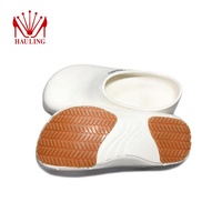 Chaussures de travail légères EVA pour chef, sabots imperméables, résistants à l'huile, confortables, durables, pour usage hospitalier, couleur personnalisée, sur mesure