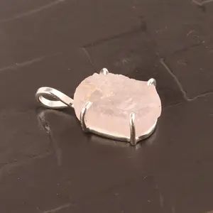 Offre Spéciale janvier-Bonheur naturel rugueux rose quartz pendentif 925 sterling argent prong réglage pendentif pour faire chaîne collier - Product Image 1