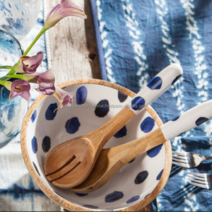 Tazón de Madera Ecológico Personalizado para Servir Ensaladas, Hecho a Mano, con Logotipo Impreso Personalizado, Empaquetado en Cartón para Uso en Restaurantes - Product Image 2