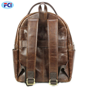 Mochila de piel de vaca de cuero genuino para hombres de alta calidad Bolso de negocios informal de nuevo diseño con cierre de cremallera - Product Image 3