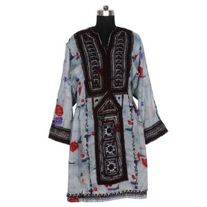 BDR066 Vintage Banjara fait à la main traditionnel Balochi robe bohème Unique robe Vintage fait à la main bohème Banjara Baluchi robe - Product Image 1
