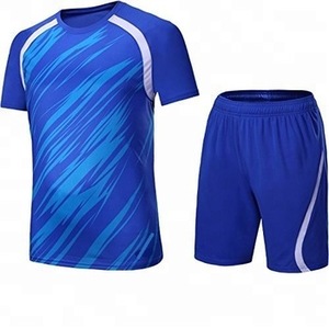 Camisetas y Uniformes de Fútbol para Hombre, Secado Rápido, 100% Poliéster, Colores y Logotipos Personalizables, Calidad Pakistaní - Product Image 6