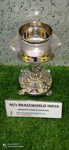 เชิงเทียนทองเหลืองชุบเงินขัดเงา ของตกแต่งโบสถ์ ของสะสม ของใช้ทางศาสนา Brassworld India - Product Image 4