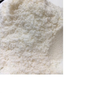 Cosse de noix de coco séchée fraîche biologique faible en gras de taille fine avec eau de pulpe de fruit - Product Image 1