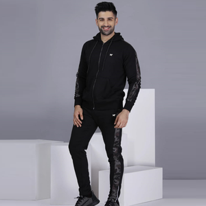 Survêtement de sport en molleton de qualité supérieure pour hommes, noir, respirant, avec logo personnalisé - Product Image 1