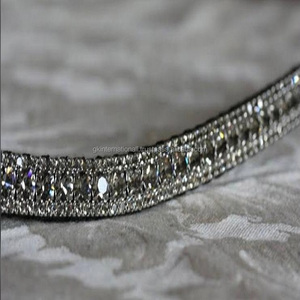 Banda para cejas de caballo de cuero precio al por mayor personalizada en todos los tamaños y colores 5 filas de cristales negros y transparentes banda para cejas ostentosa - Product Image 2