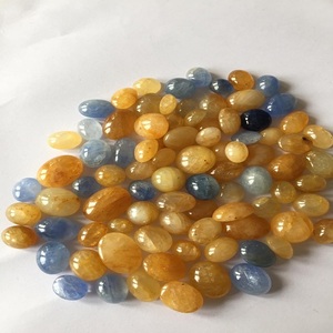 พลอยแซฟไฟร์หลายแบบตามธรรมชาติได้รับการรับรองเป็นรูปวงรี - Product Image 1