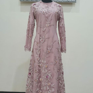 Robe longue au sol pour femmes, belle robe avec broderie élégante, avec des perles de verre de cristal, scrapbooking, travail pour vêtements de fête/mariage @ 2022 - Product Image 1