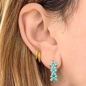 Pendientes de aro Huggie de oro de la mejor calidad, piedras preciosas turquesas de Arizona genuinas, racimo de diamantes, diseño Floral clásico para regalo de fiesta - Product Image 2