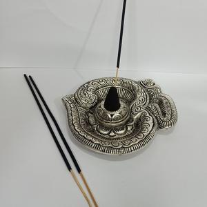 Recién llegado, superventas, soporte de varilla de incienso de latón, venta al por mayor, quemador de incienso de latón dorado, quemador de incienso antiguo de latón - Product Image 5