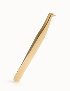 Pince à épiler professionnelle en or pour extensions de cils en acier inoxydable avec embouts incurvés et inclinés pour l'isolation du volume - Product Image 4