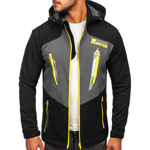 Chaqueta Softshell de diseño personalizado para hombre Cómoda moda en negro y gris con tecnología impermeable Cierre de cremallera - Product Image 1