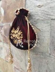 Pochette cadeau fantaisie de dernière conception Fournisseur en vrac et fabrication par Refratex India Fabriqué en Inde pour la meilleure qualité et à bas prix - Product Image 3