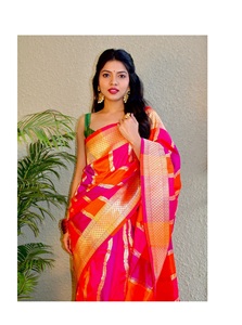 สารีผ้าไหมสำหรับผู้หญิงในราคาขายส่งจากอินเดียนำเสนอโดยพระราชส่งออก - Product Image 3