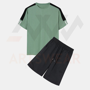 ชุดเสื้อผ้า2ชิ้นสำหรับผู้ชาย,ชุดเสื้อยืดกางเกงขาสั้นผ้าฝ้าย100% สีล้วนแขนสั้นชุดลำลองสำหรับฤดูร้อน - Product Image 1