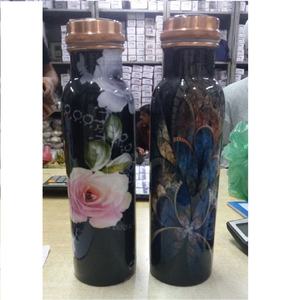 Diseño de pegatina con estampado floral Botella de agua de cobre Vasos Cobre puro Disponible al mejor precio para la venta - Product Image 2