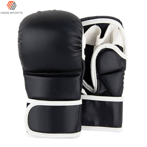 ถุงมือชกมวย MMA ครึ่งนิ้ว คุณภาพสูงสุด พร้อมโลโก้สั่งทำได้ – ถุงมือฝึกซ้อมต่อสู้และ MMA ราคาขายส่ง - Product Image 4