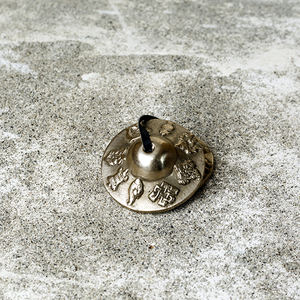 Statues de cloche en bronze modernes Tingsha pour le yoga de méditation et le but de guérison - Product Image 5