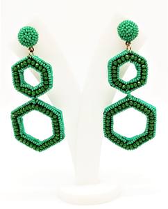 Declaración geométrica étnica Cuentas de semillas verdes Trenzado hecho a mano Chapado en oro Pendientes de aro de acrílico de ratán Perlas Idea de regalo de moda - Product Image 3