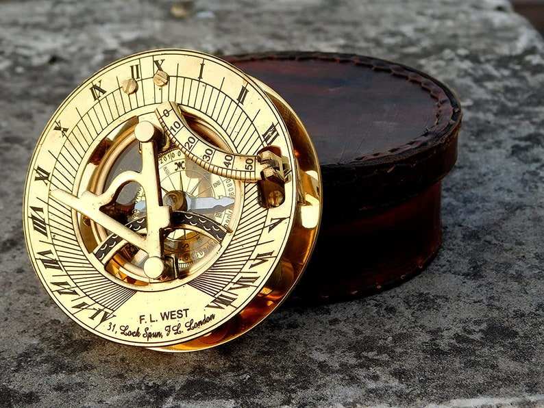 สีทอง/สีน้ำตาล