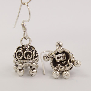 Pendientes colgantes oxidados Jhumki de plata de ley pura 925 liso sin piedras 30 Cm 1 1/8 ''pulgadas para mujer - Product Image 4