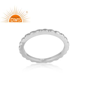 Bague ethnique artisanale en argent massif martelé, bijoux de créateur en argent sterling 925, vente en gros - Product Image 2