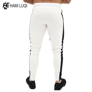 Vente en gros de pantalons de survêtement pour hommes pantalons de jogging de fitness décontractés avec fermeture à taille élastique vêtements de rue de qualité exceptionnelle - Product Image 3