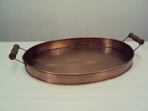 Bandeja de servicio terminada martillada dorada de aluminio fundido de diseño único puro con patrón de flores para la decoración del hogar - Product Image 2