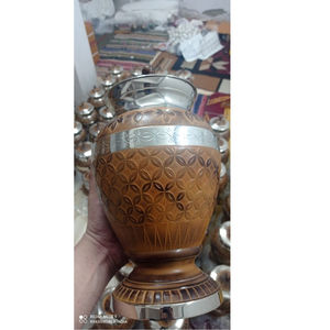 Urna de cremación antigua de latón, urna funeraria, suministros funerarios, Brassworld, India - Product Image 1