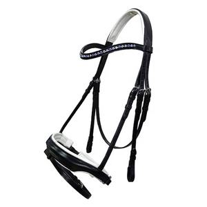 Brides suédoises en cuir durable de haute qualité pour chevaux - Product Image 1