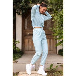 Vêtements de sport décontractés classiques et naturels pour femmes, très demandés, de haute qualité. - Product Image 2