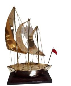 Métal laiton doré décoration de TABLE décoration de bateau décoration de maison plaqué or expédition en laiton de haute qualité - Product Image 1