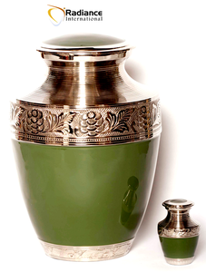 Urne funéraire en laiton gravée de fleurs anciennes pour cendres humaines adultes, urne commémorative en métal, récipient décoratif pour enterrement - Product Image 4