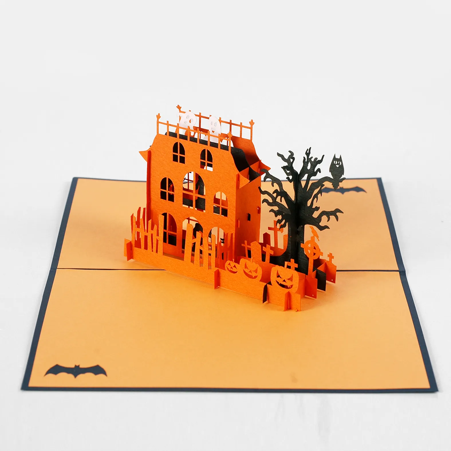 Bestseller Großhandel Kunsthandwerk Papier Geschäft Gruß 3D Pop Up Karten Druck auf frohe Halloween